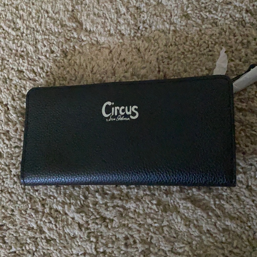 Sam Edelman Circus Wallet - NWT